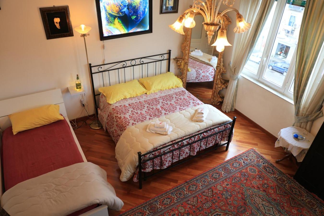 Bernadette Bed & Breakfast Napoli Eksteriør bilde