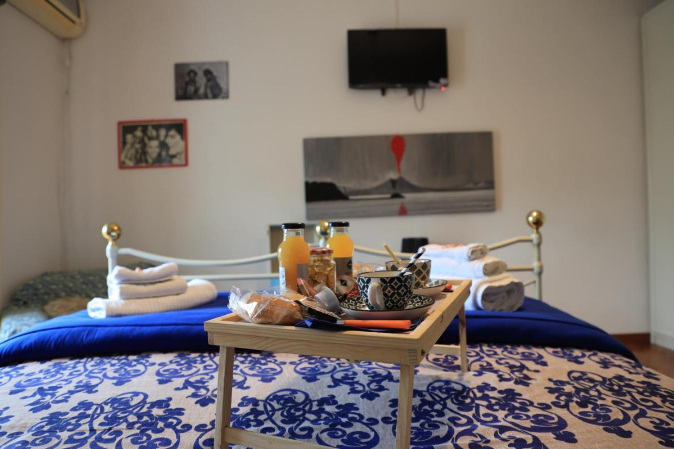 Bernadette Bed & Breakfast Napoli Eksteriør bilde